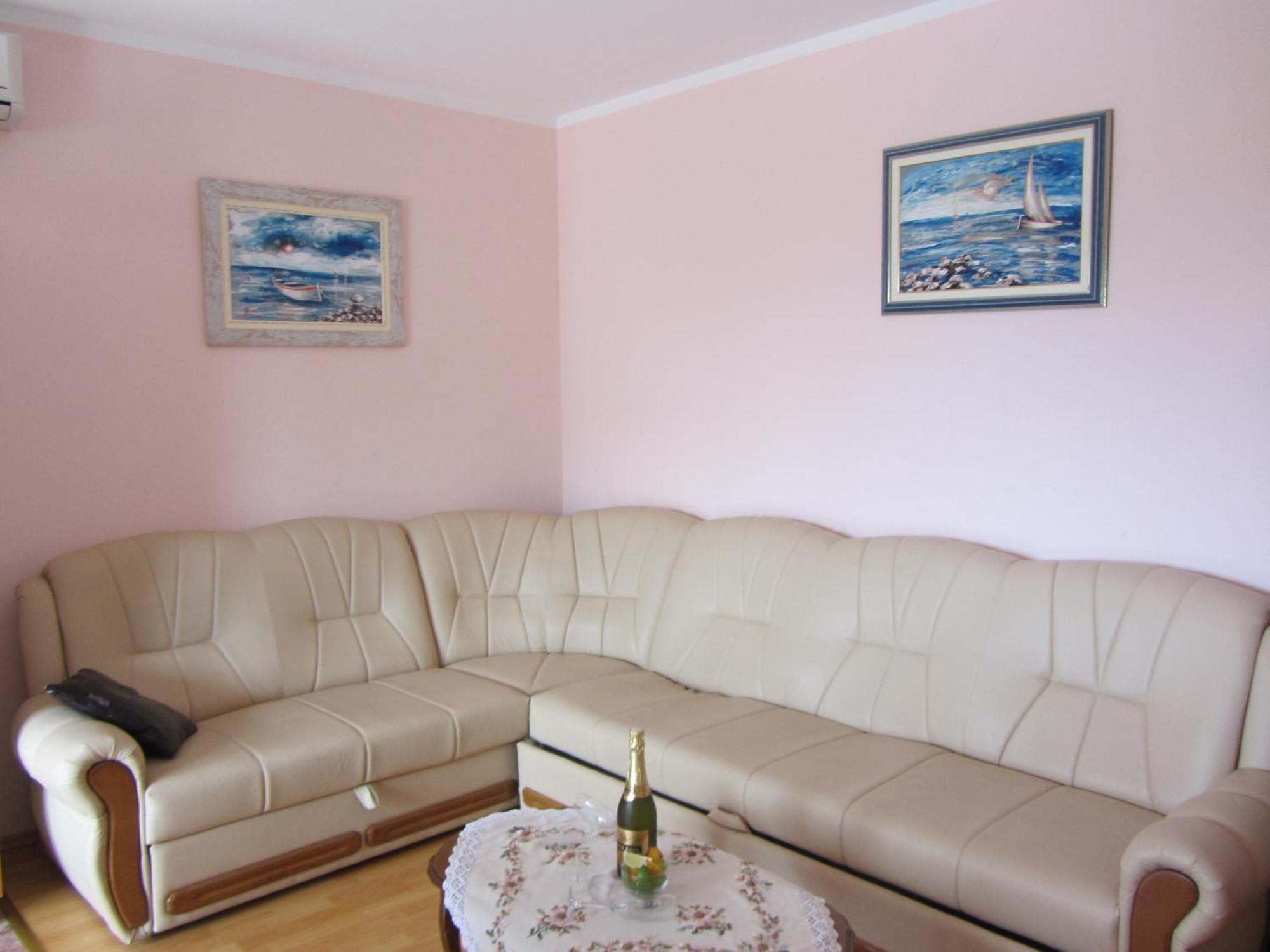 Apartments Dilja Malinska Ruang foto