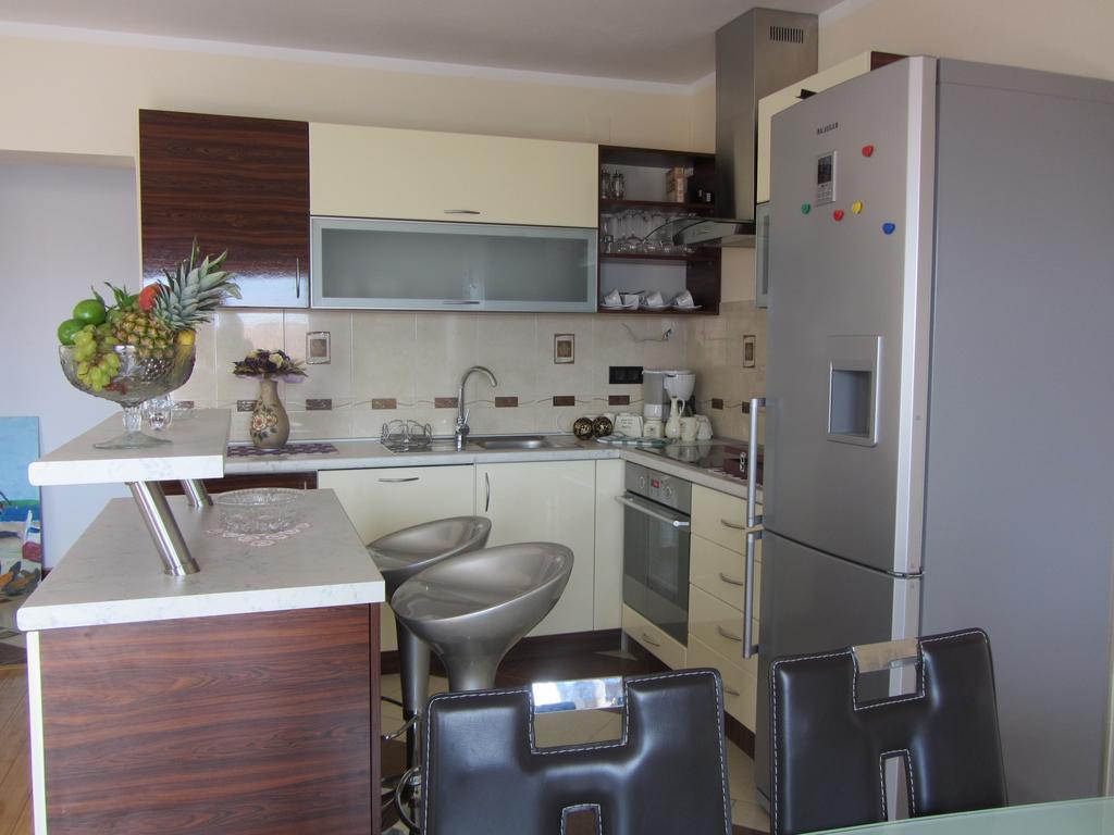 Apartments Dilja Malinska Ruang foto